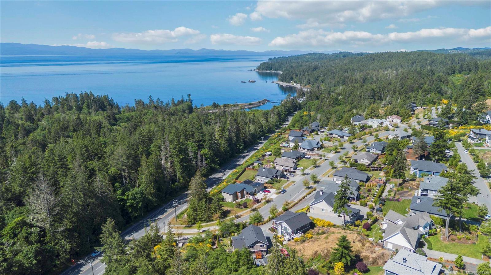 7360 Boomstick Ave, Sooke
