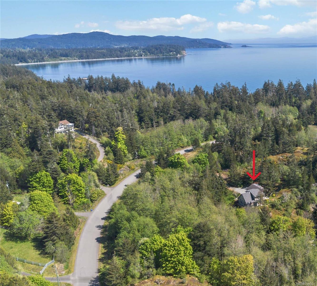 7827 Dalrae Pl, Sooke