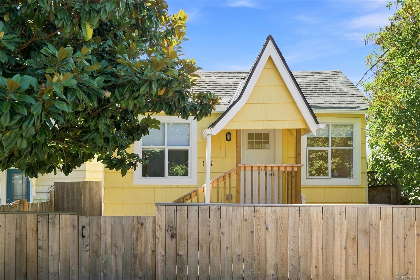 121 Pine St, Nanaimo
