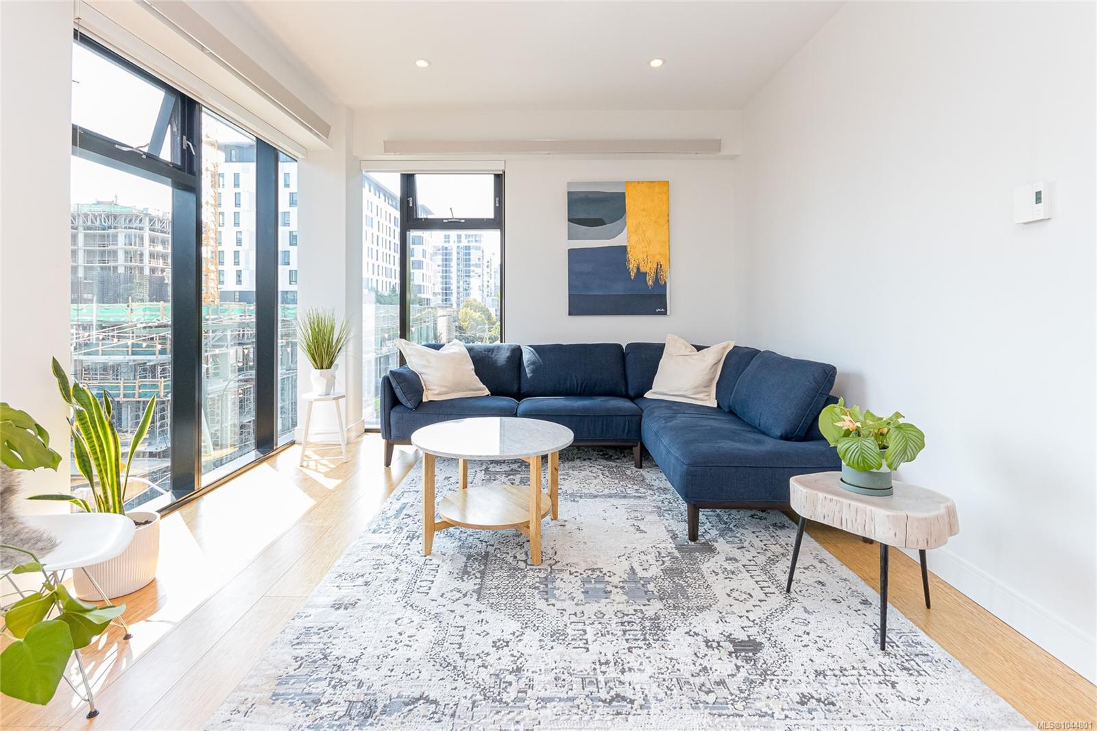 Unit S404, 1411 Cook St, Victoria