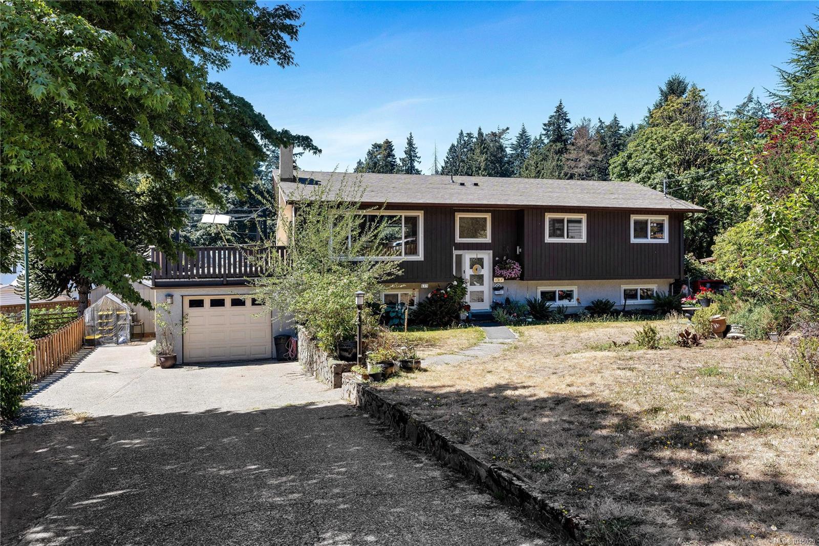 619 Sandra Pl, Langford