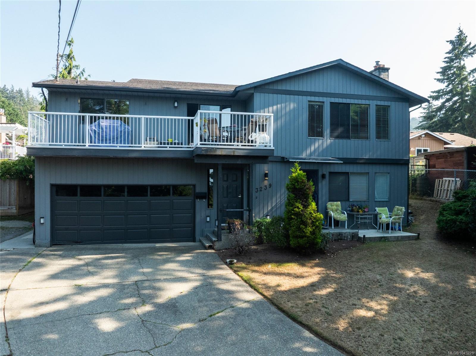 3239 Sedgwick Dr, Colwood