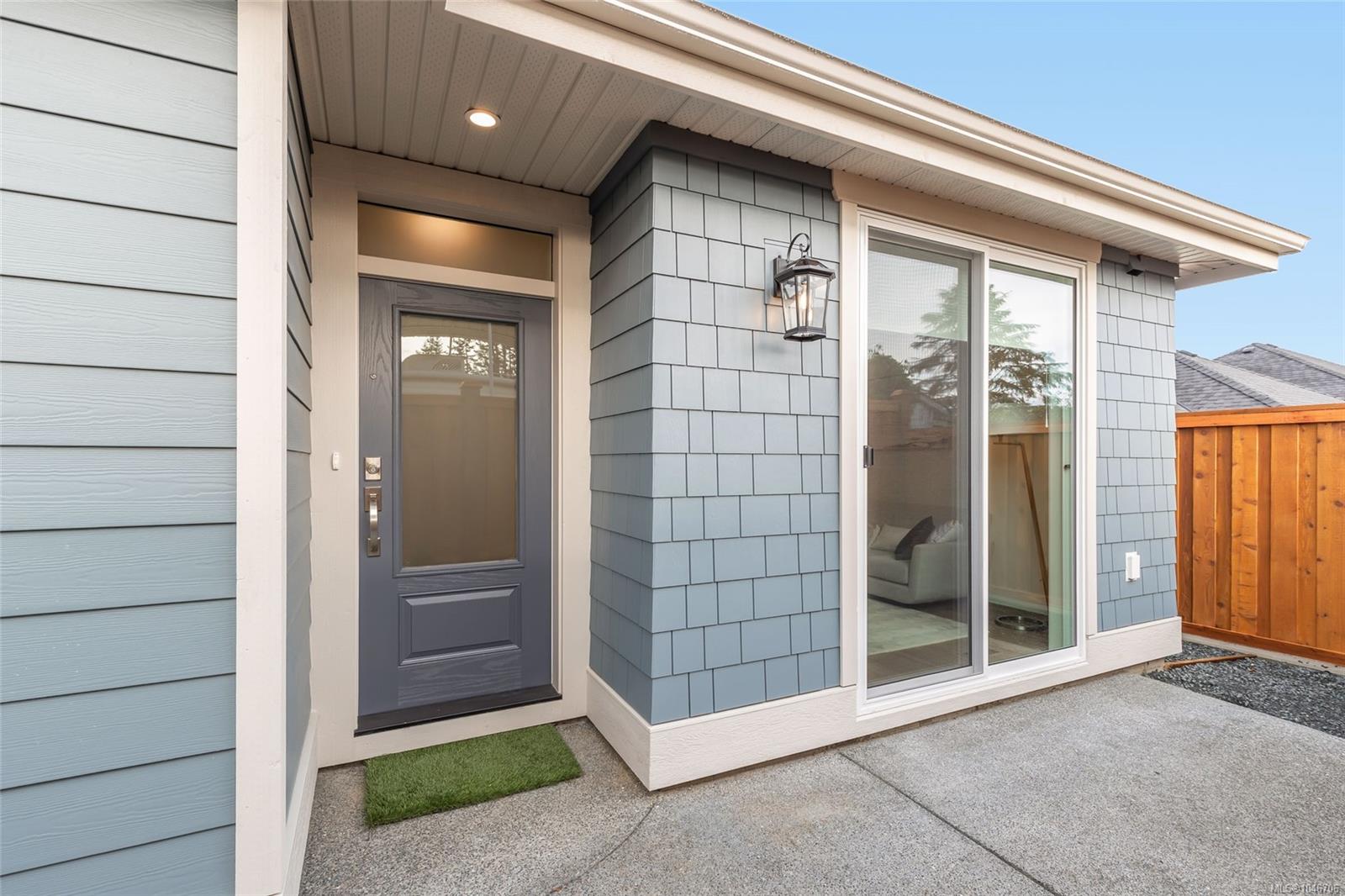 408 Hummingbird Pl, Parksville