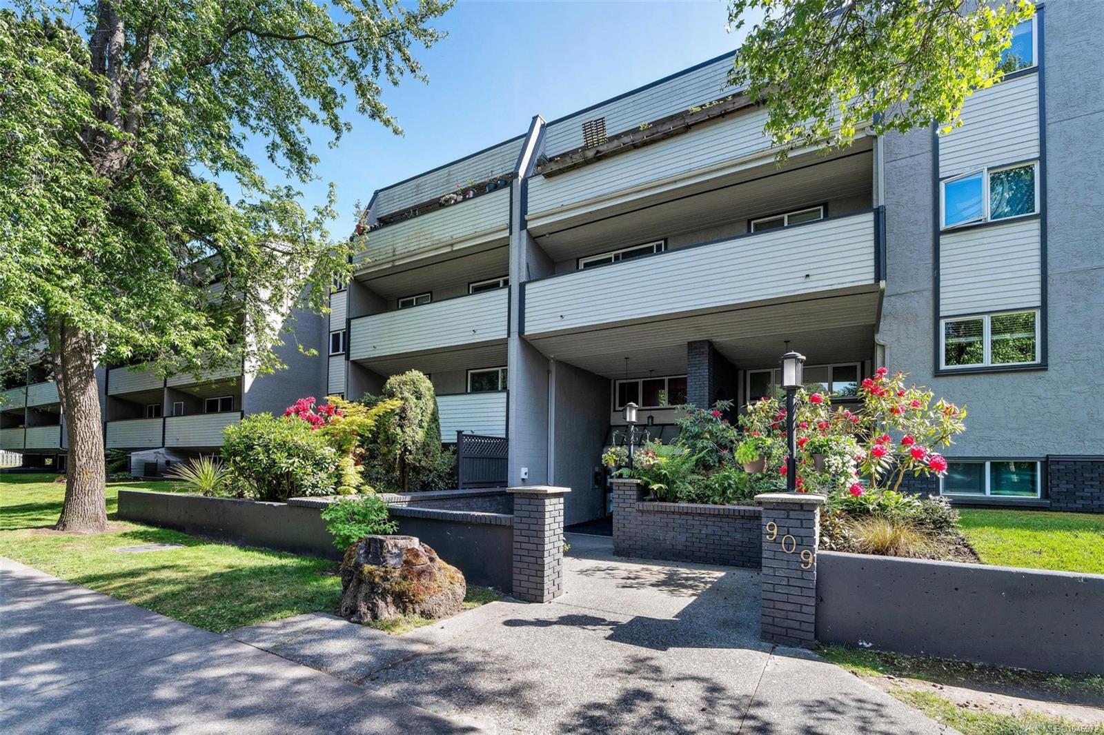 Unit 417, 909 Pembroke St, Victoria