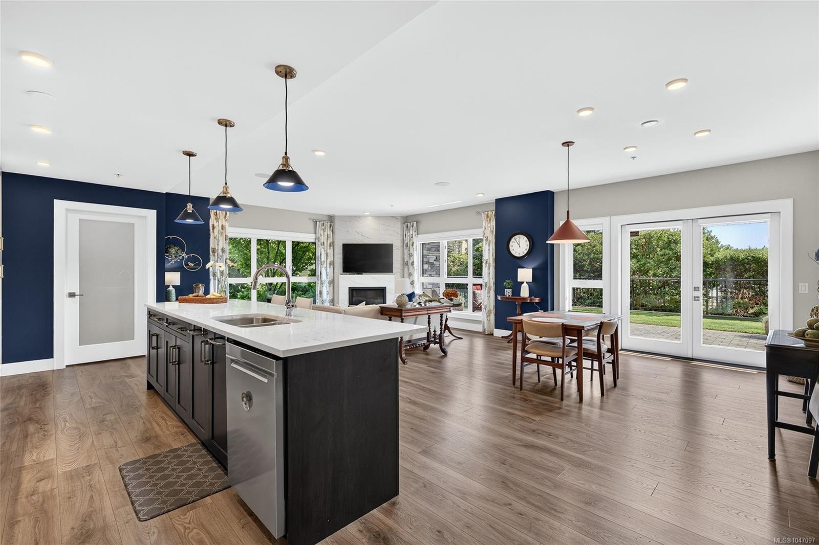 Unit 101, 747 Travino Lane, Saanich