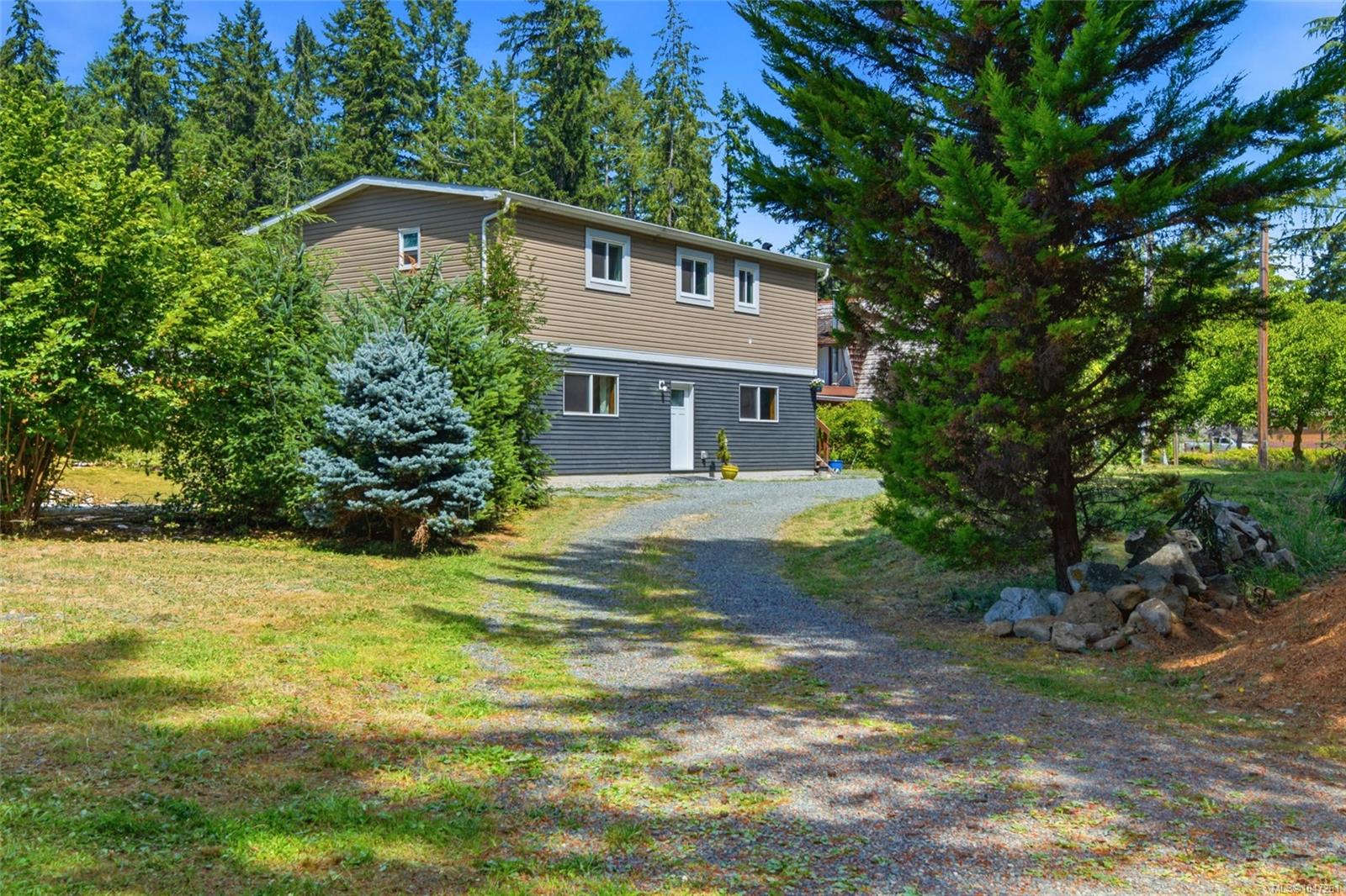 6379 Smith Rd, Port Alberni