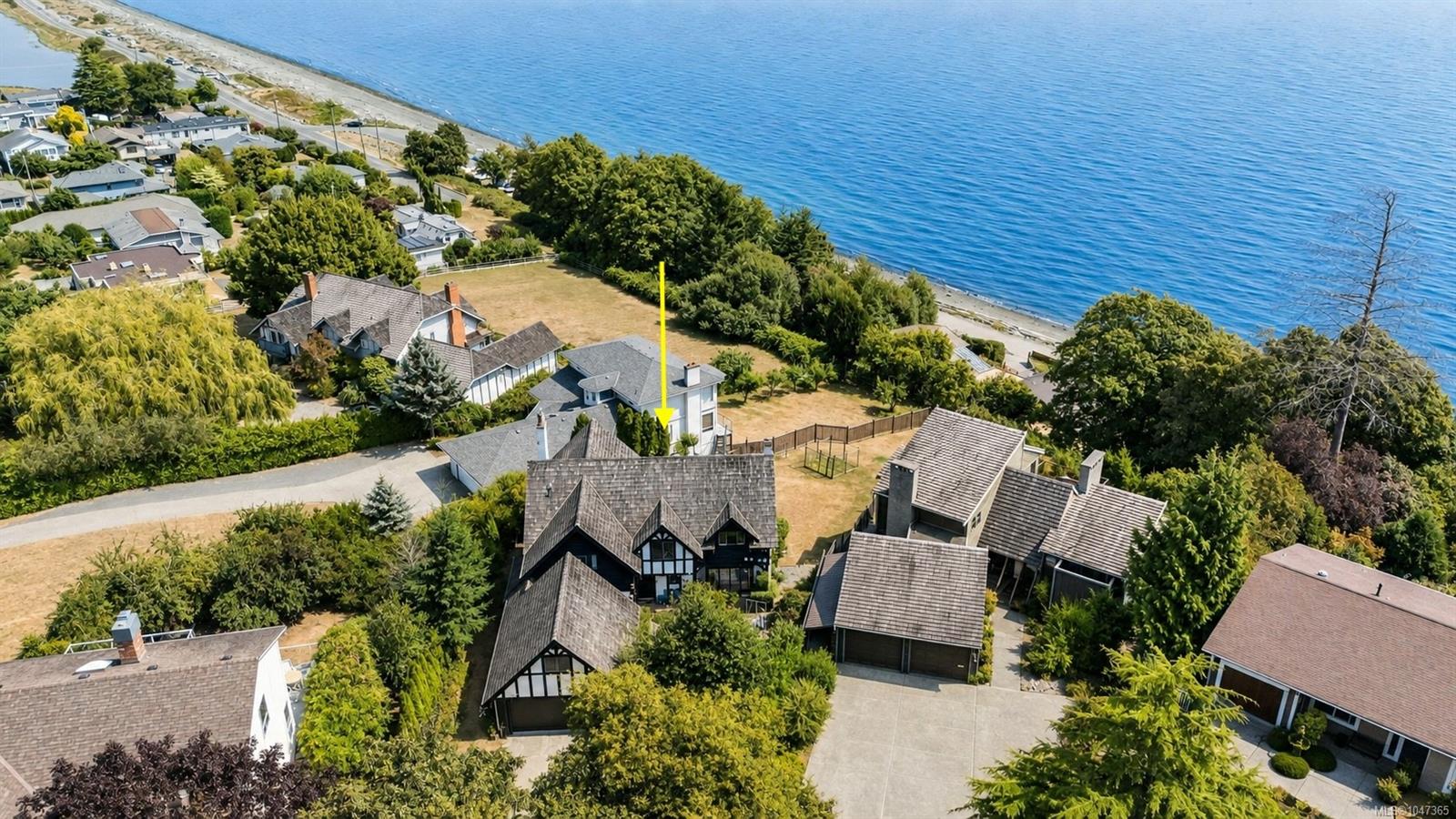 3515 Aloha Ave, Colwood