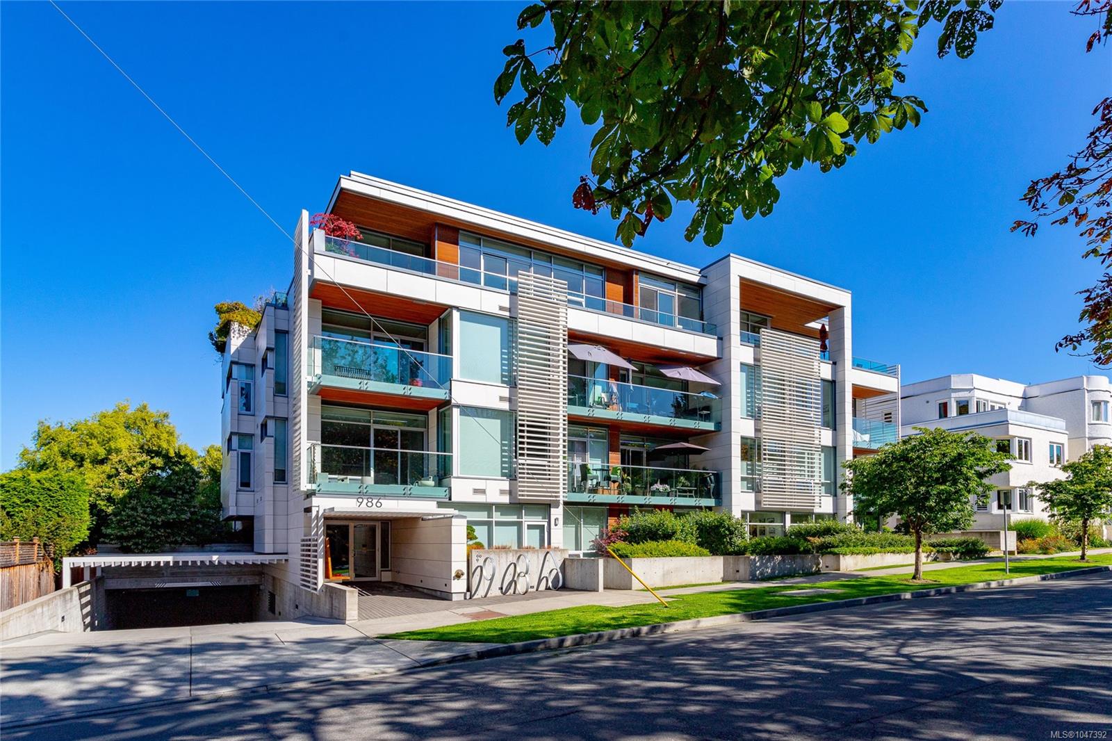 Unit 401, 986 Heywood Ave, Victoria