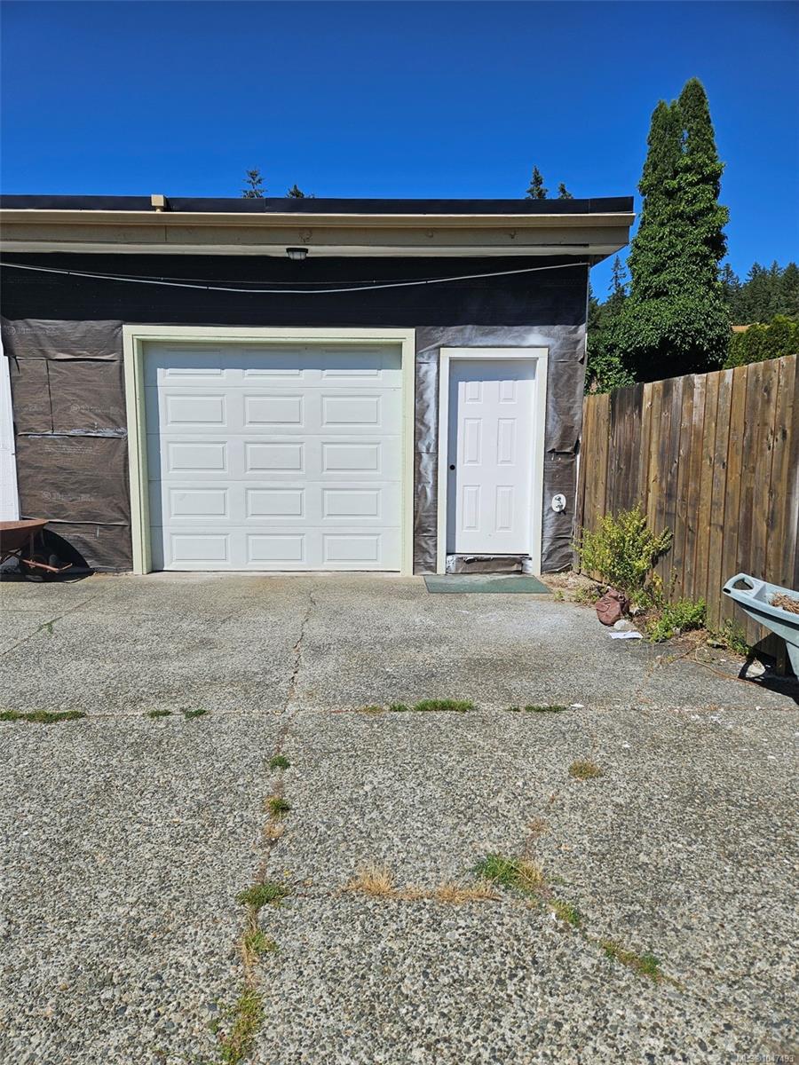 6072 Grandview Rd, Port Alberni