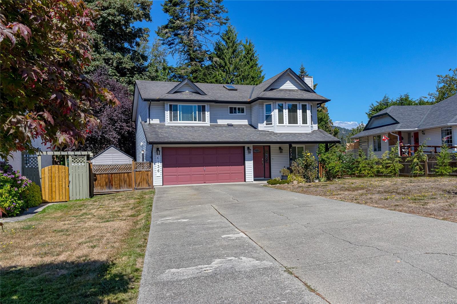 6736 Rhodonite Dr, Sooke