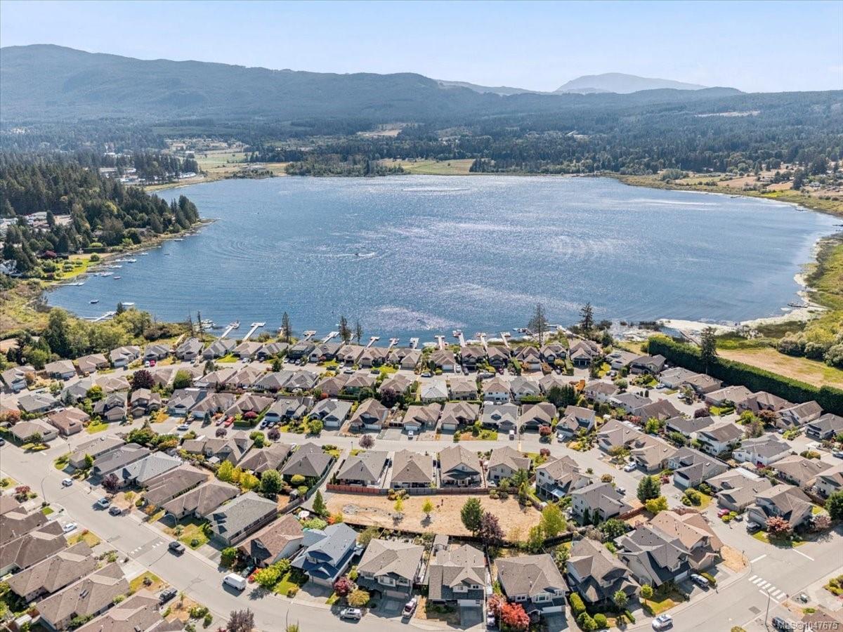 6191 Garside Rd, Nanaimo