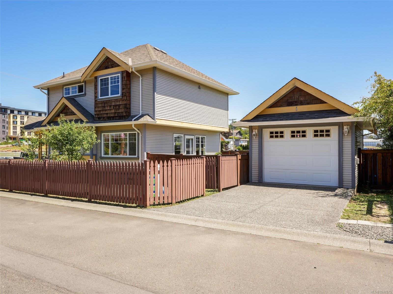 Unit 1, 921 Colville Rd, Esquimalt