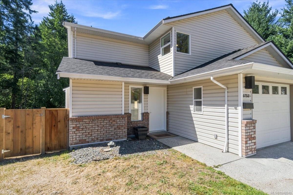 5753 Metral Dr, Nanaimo