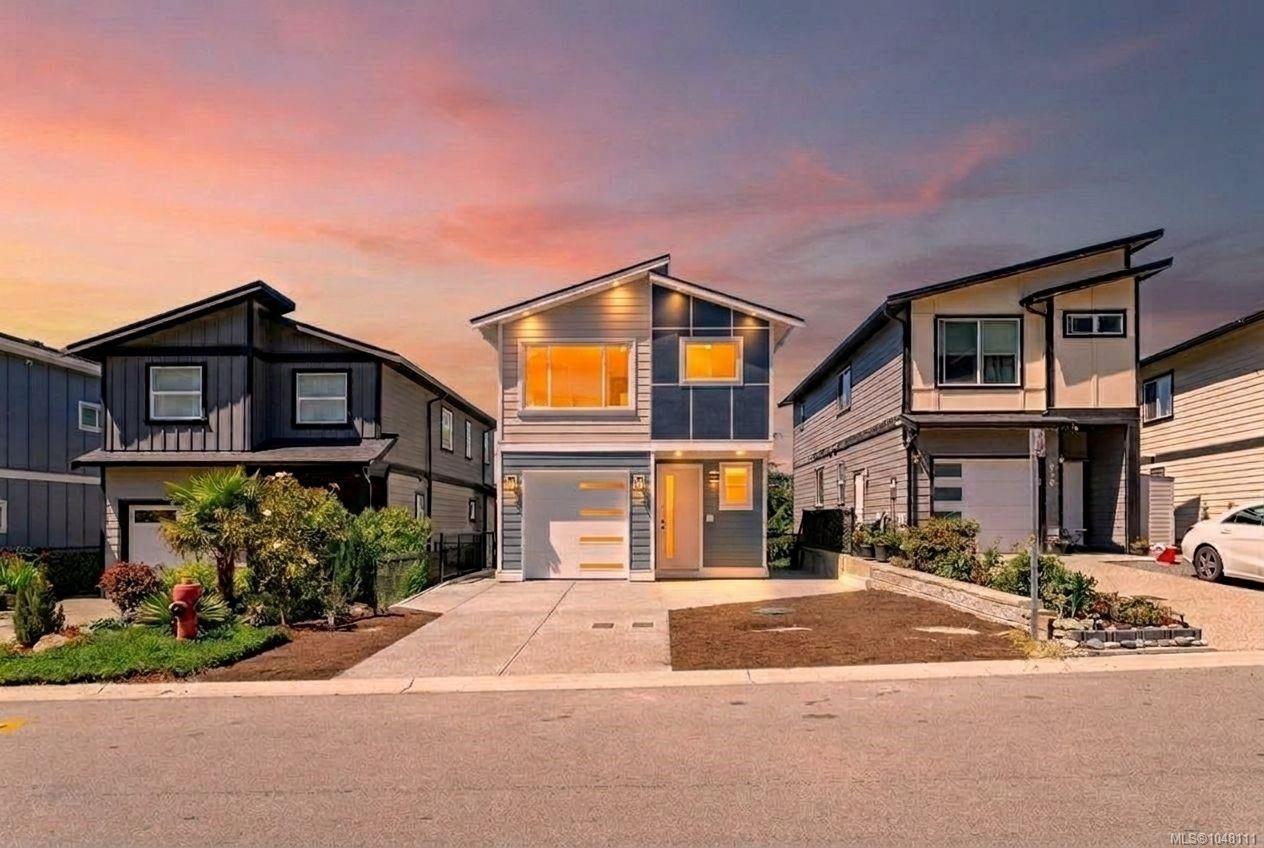 942 Peace Keeping Cres, Langford