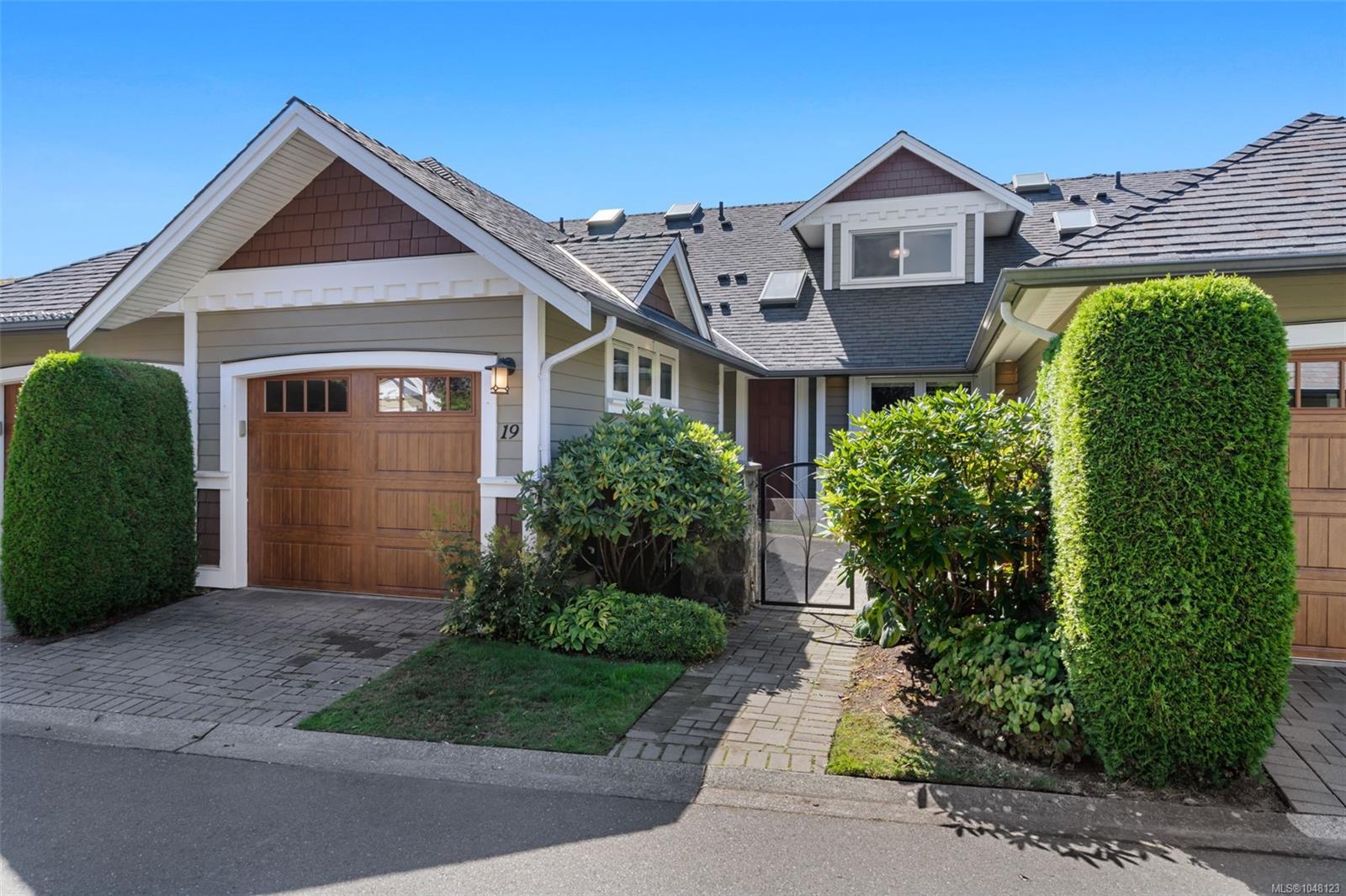 Unit 19, 10520 McDonald Park Rd, North Saanich