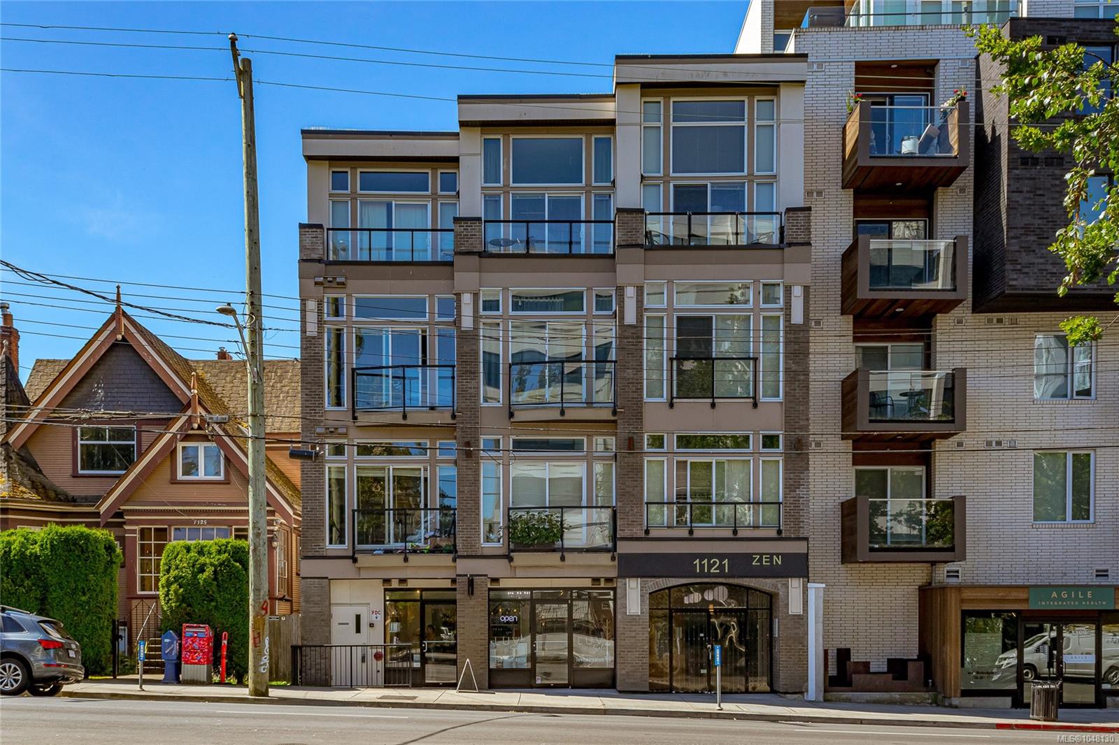 Unit 305, 1121 Fort St, Victoria