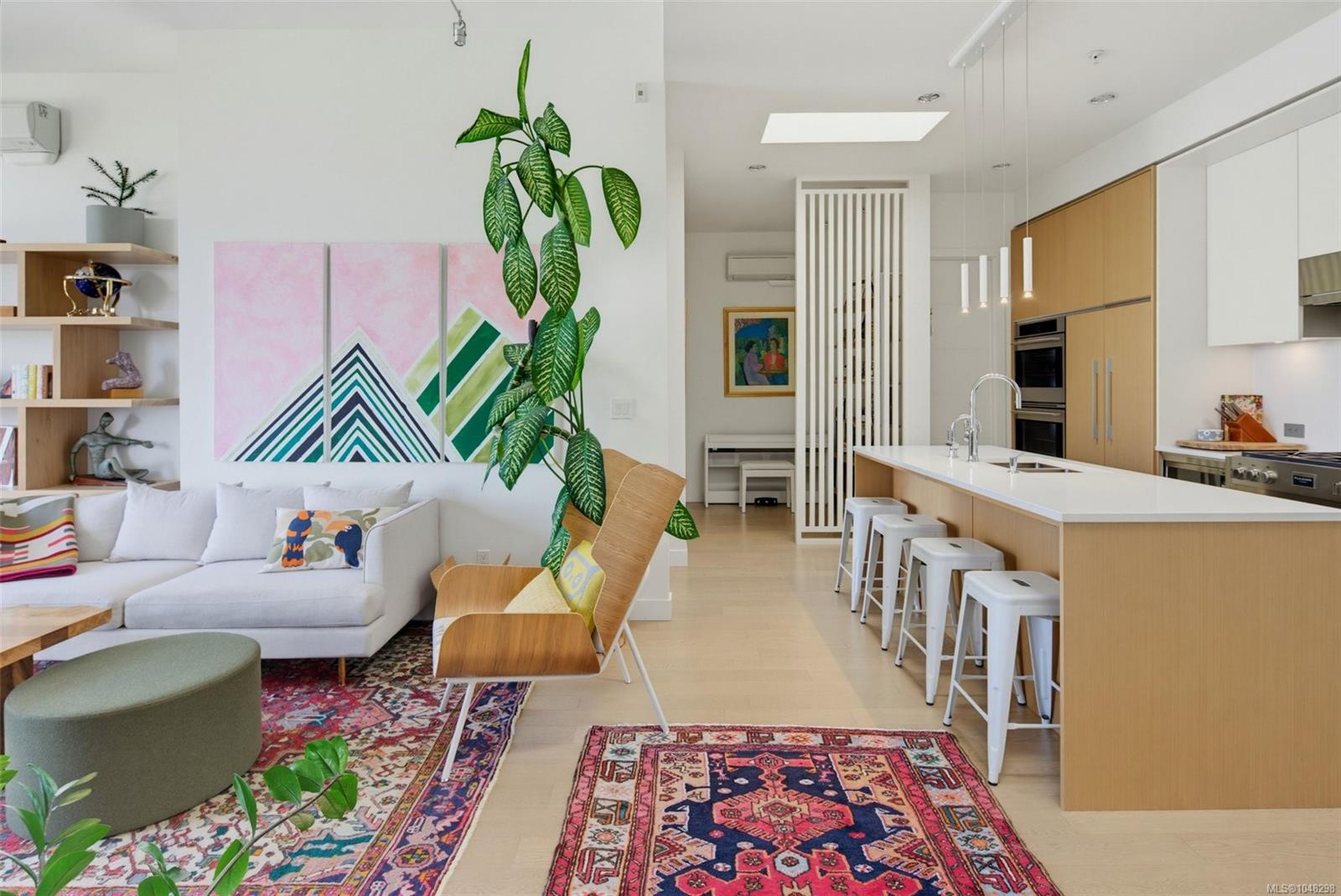 Unit PH5, 1033 Cook St, Victoria