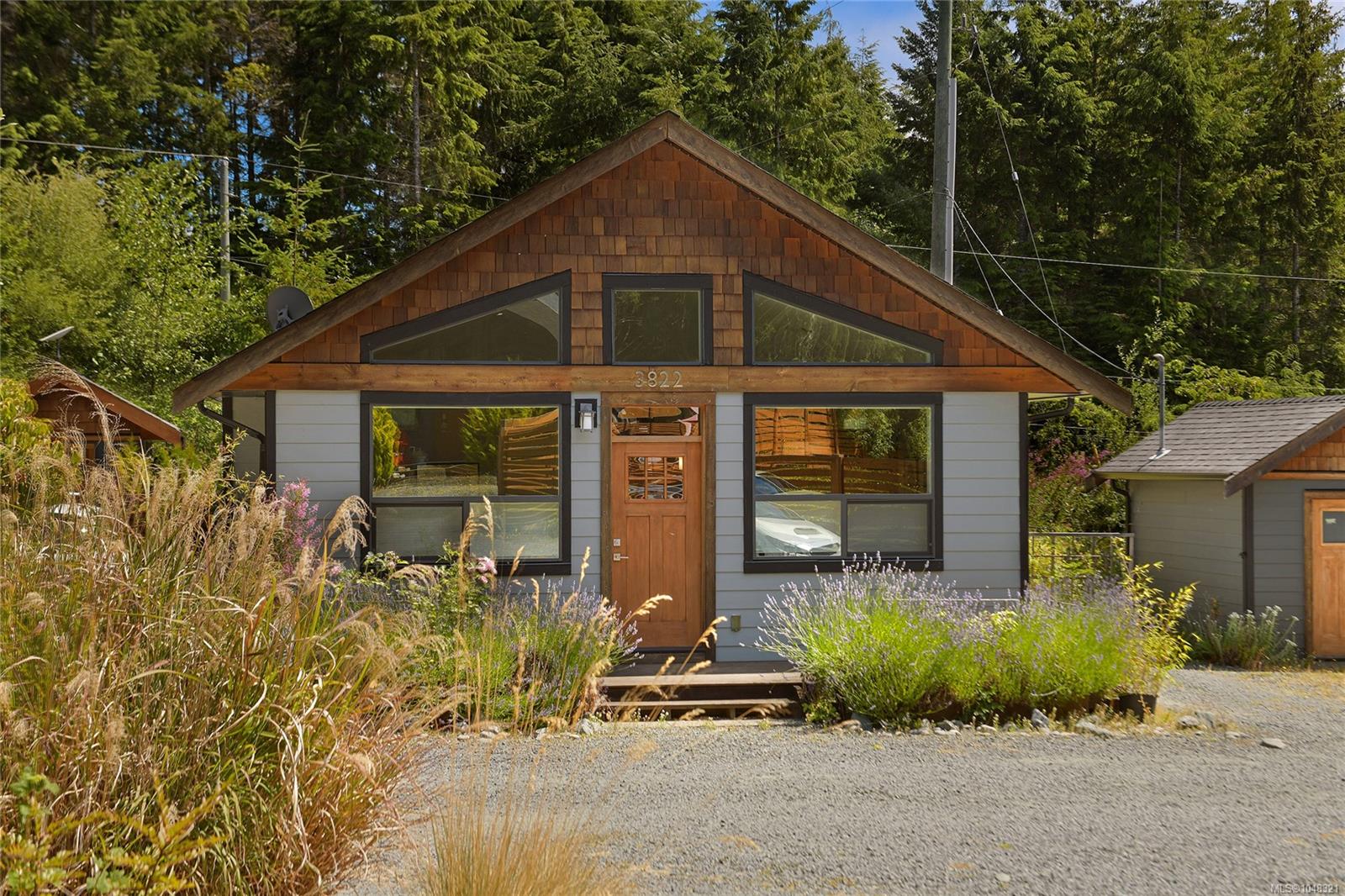 3822 TRAILHEAD Dr, Sooke