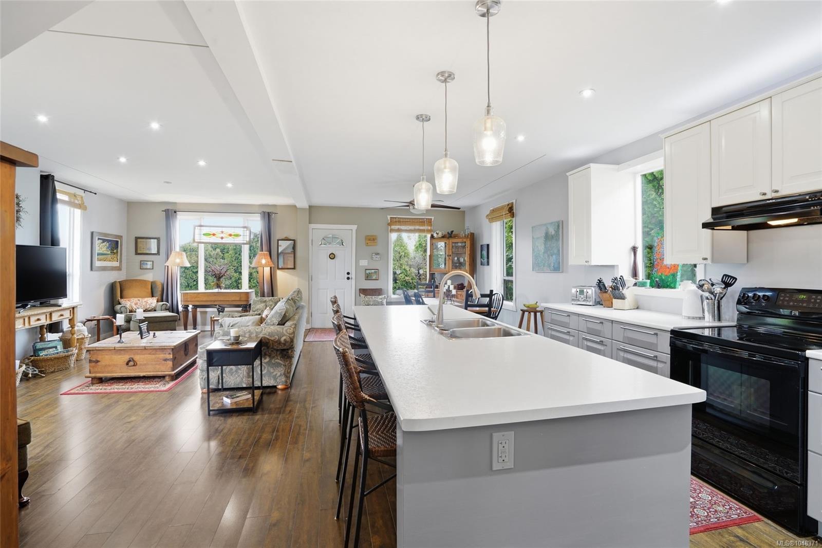 1020 4th Ave, Ladysmith