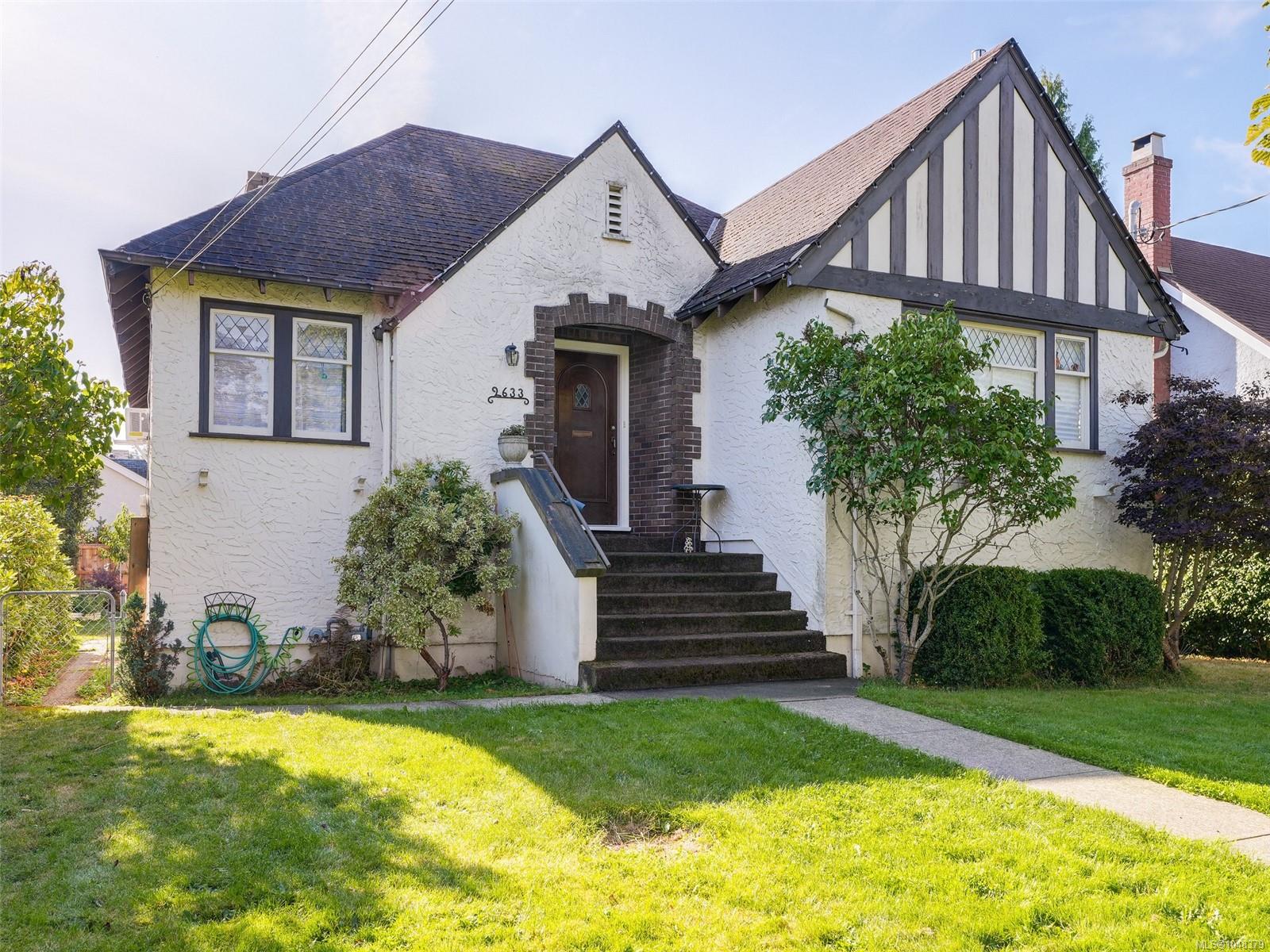 2633 Orchard Ave, Oak Bay