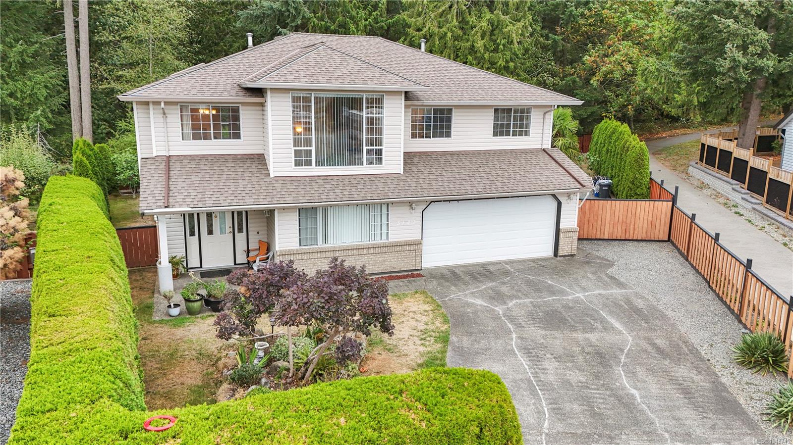 5143 Carol Pl, Nanaimo