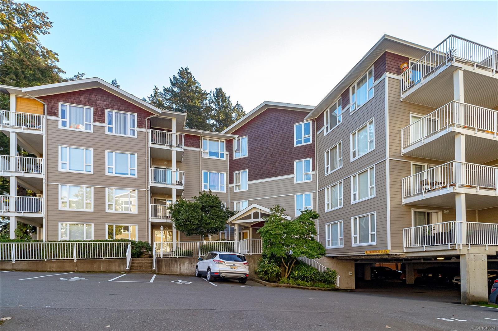 Unit 401, 893 Hockley Ave, Langford