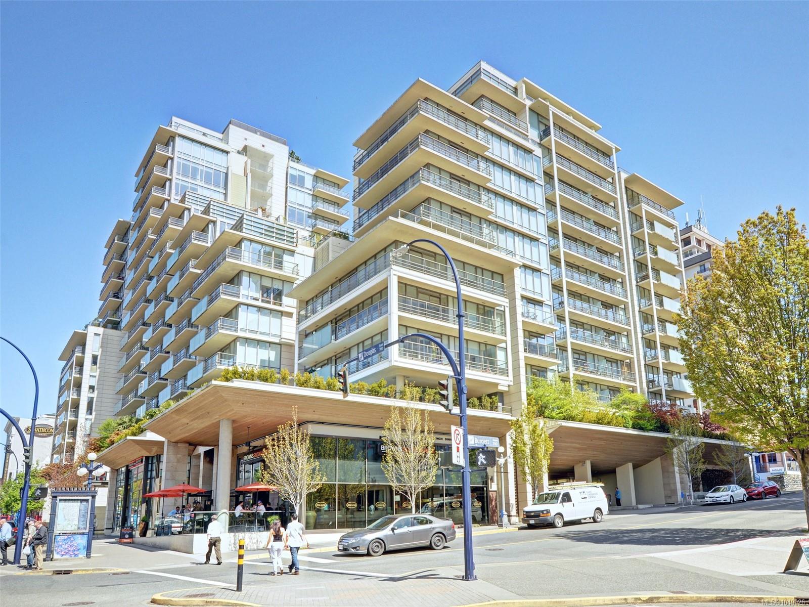 Unit 406, 708 Burdett Ave, Victoria