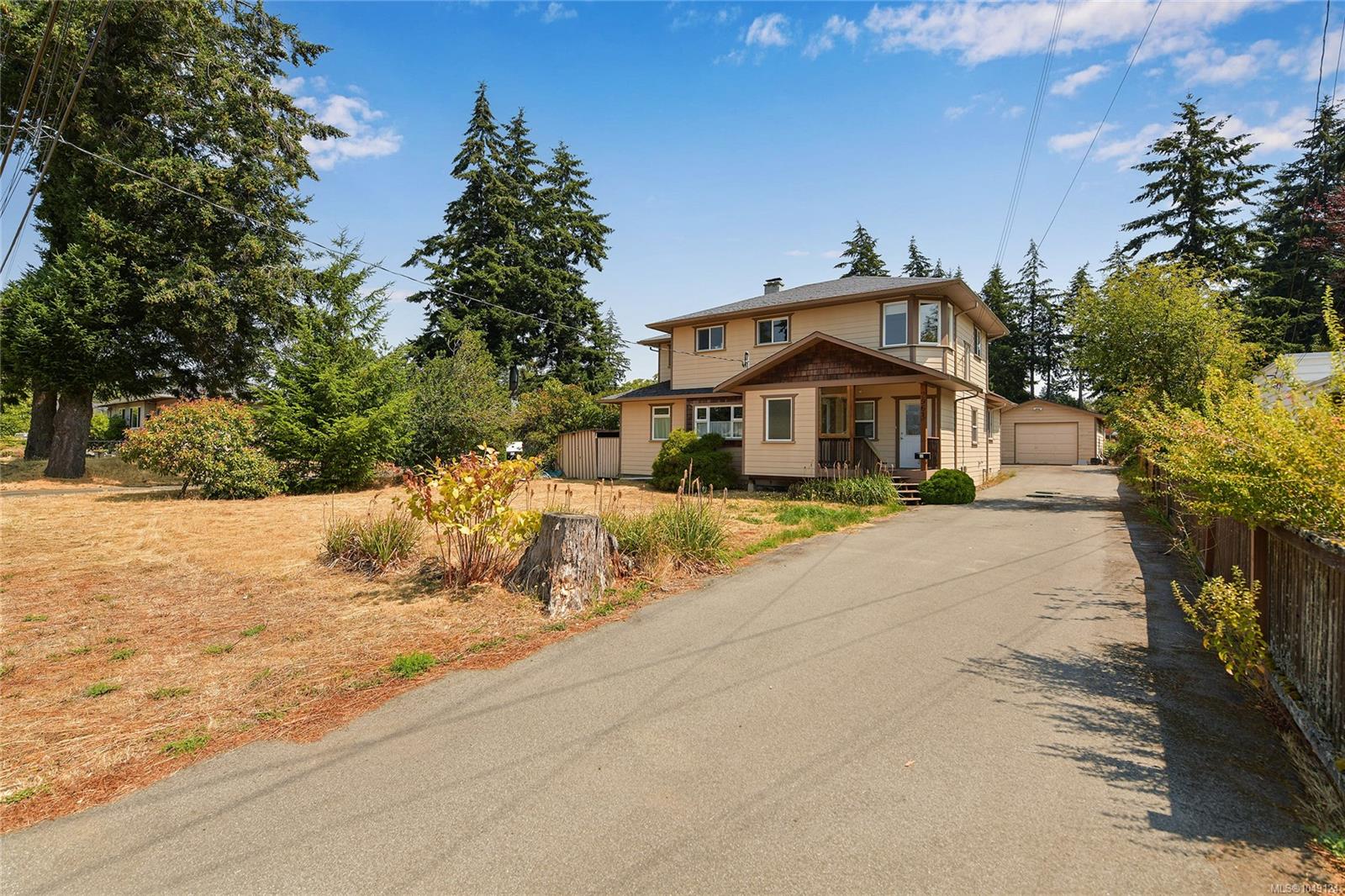 2961 Pickford Rd, Colwood