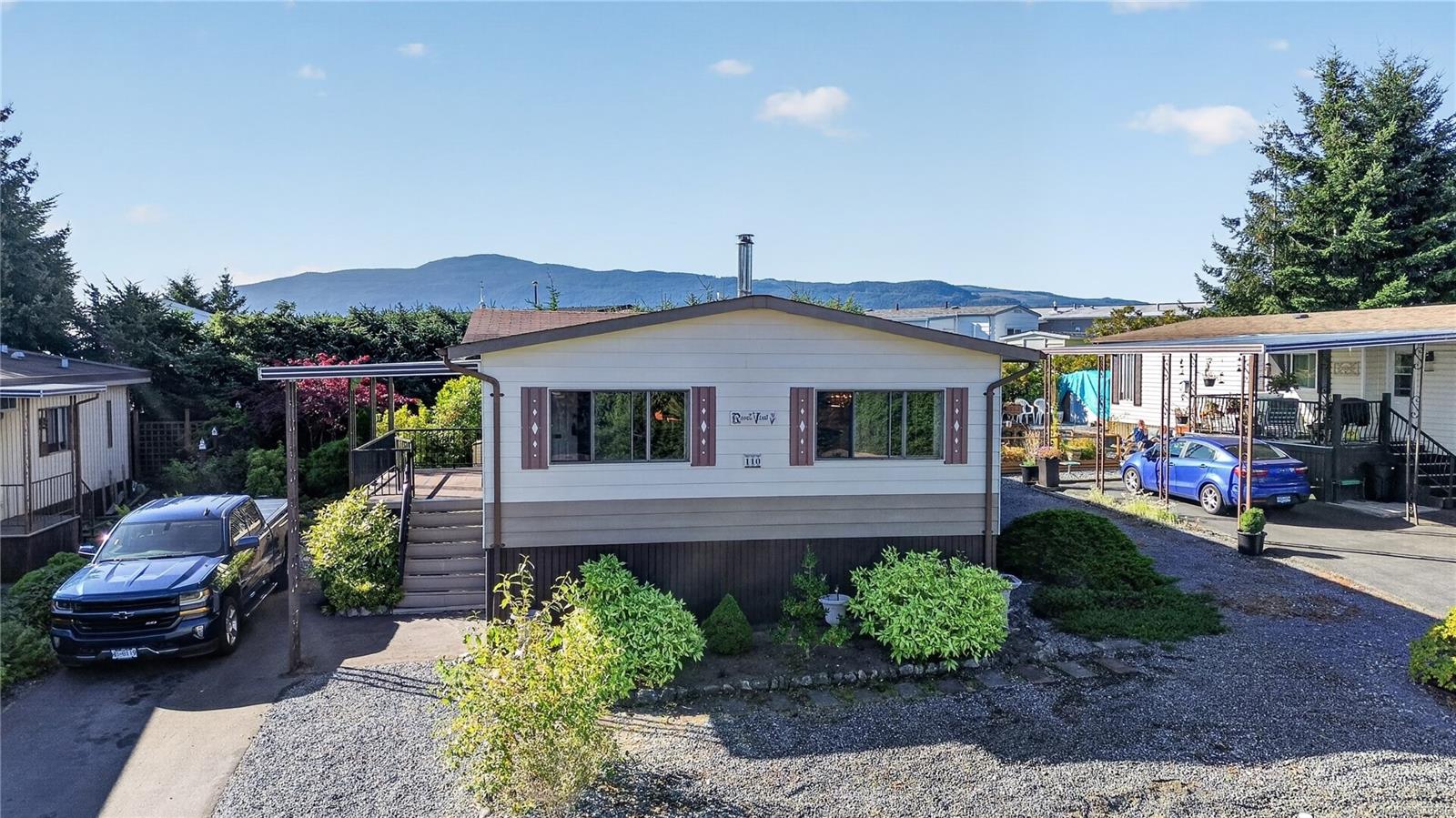 Unit 110, 6325 Metral Dr, Nanaimo