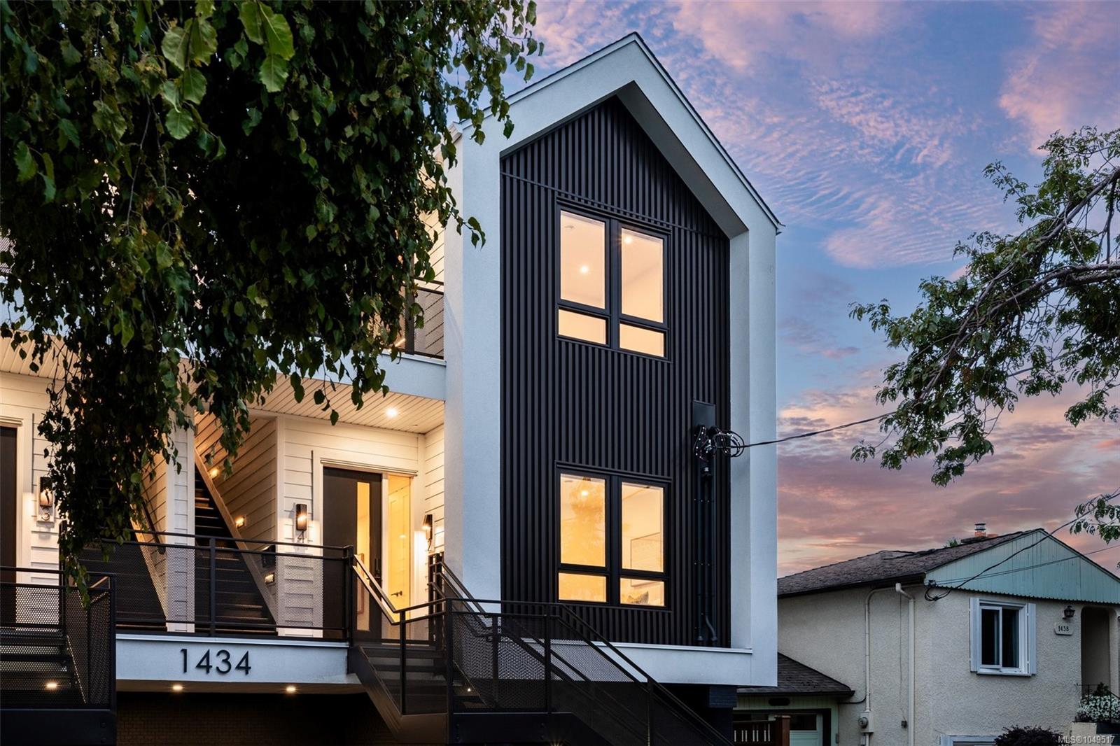 Unit 2, 1434 Brooke St, Victoria