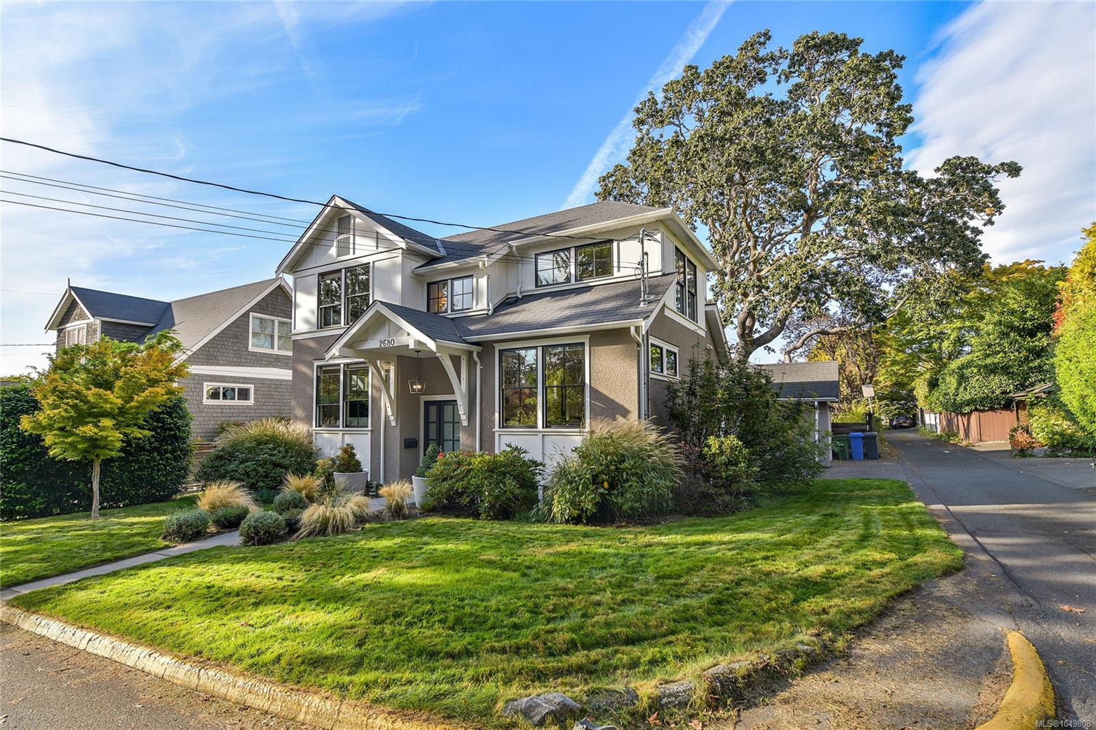 2680 Margate Ave, Oak Bay