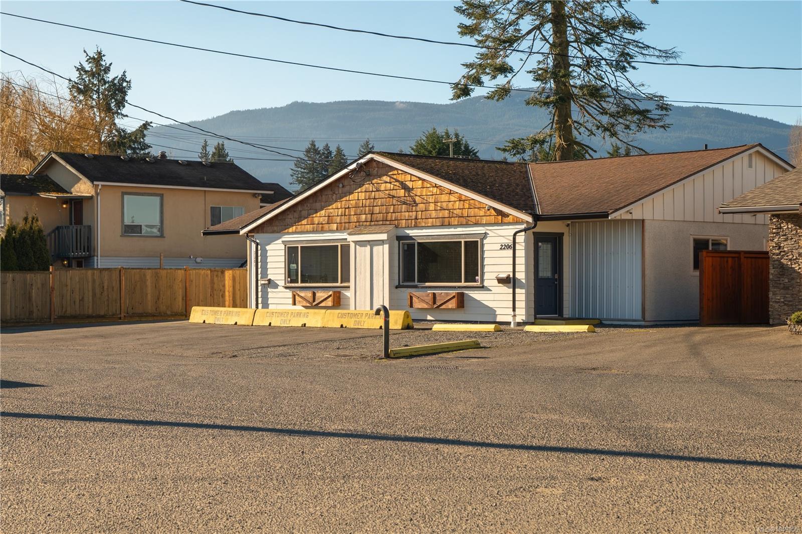 2206/2204 Petersen Pl, Nanaimo