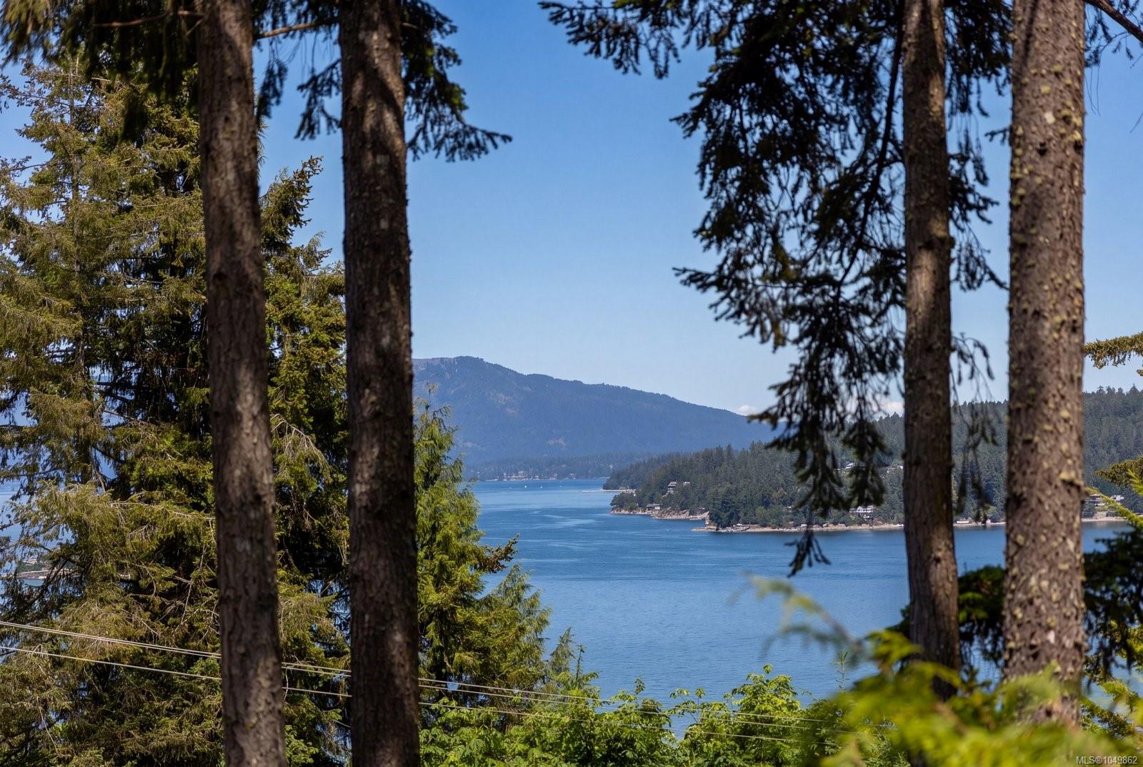 7084 Willis Point Rd, Central Saanich