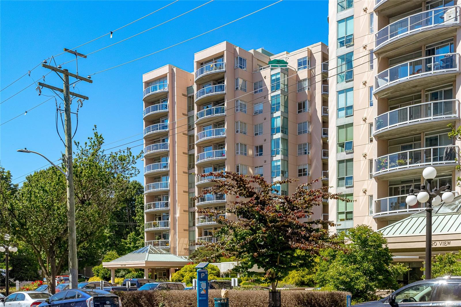 Unit 1003, 1010 View St, Victoria