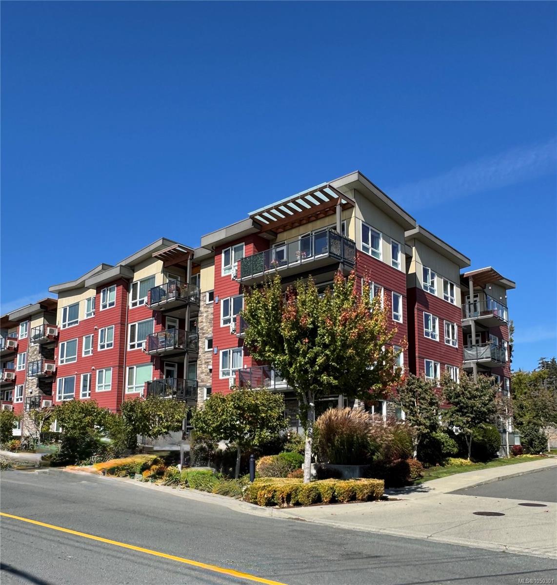 Unit 303, 300 Belmont Rd, Colwood