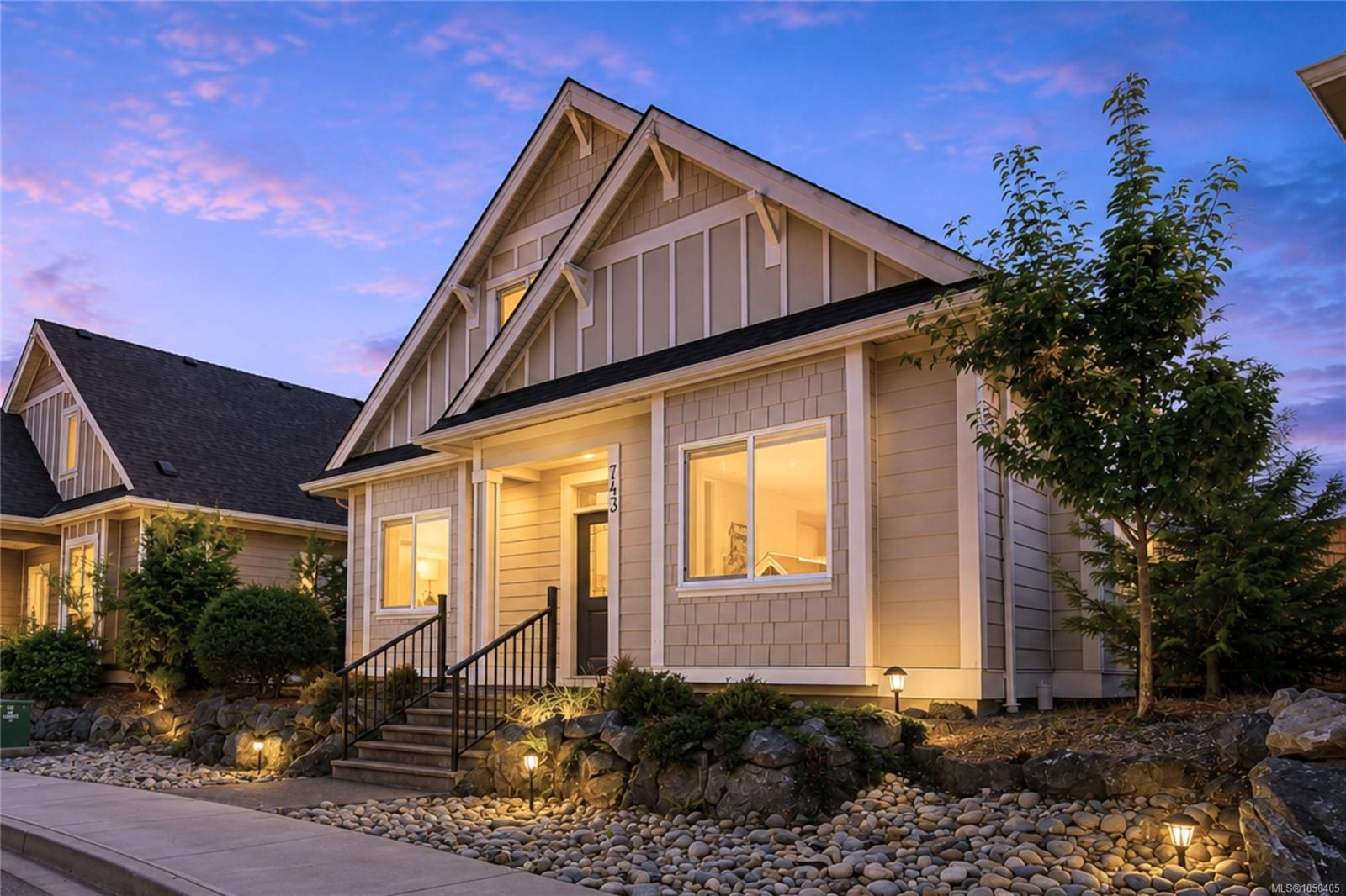 743 Briarwood Dr, Parksville