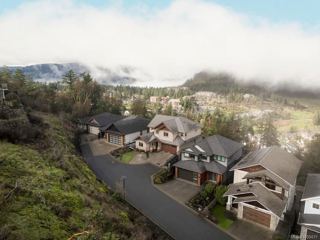 Unit 110, 1177 Deerview Pl, Langford