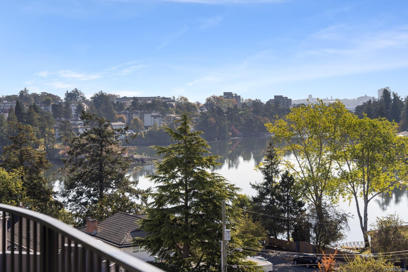 Unit 505, 1075 Tillicum Rd, Esquimalt