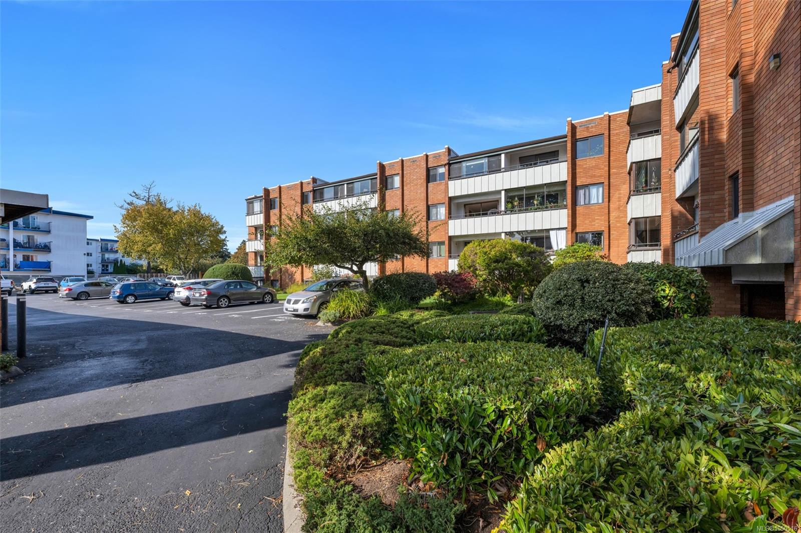 Unit 310, 853 Selkirk Ave, Esquimalt