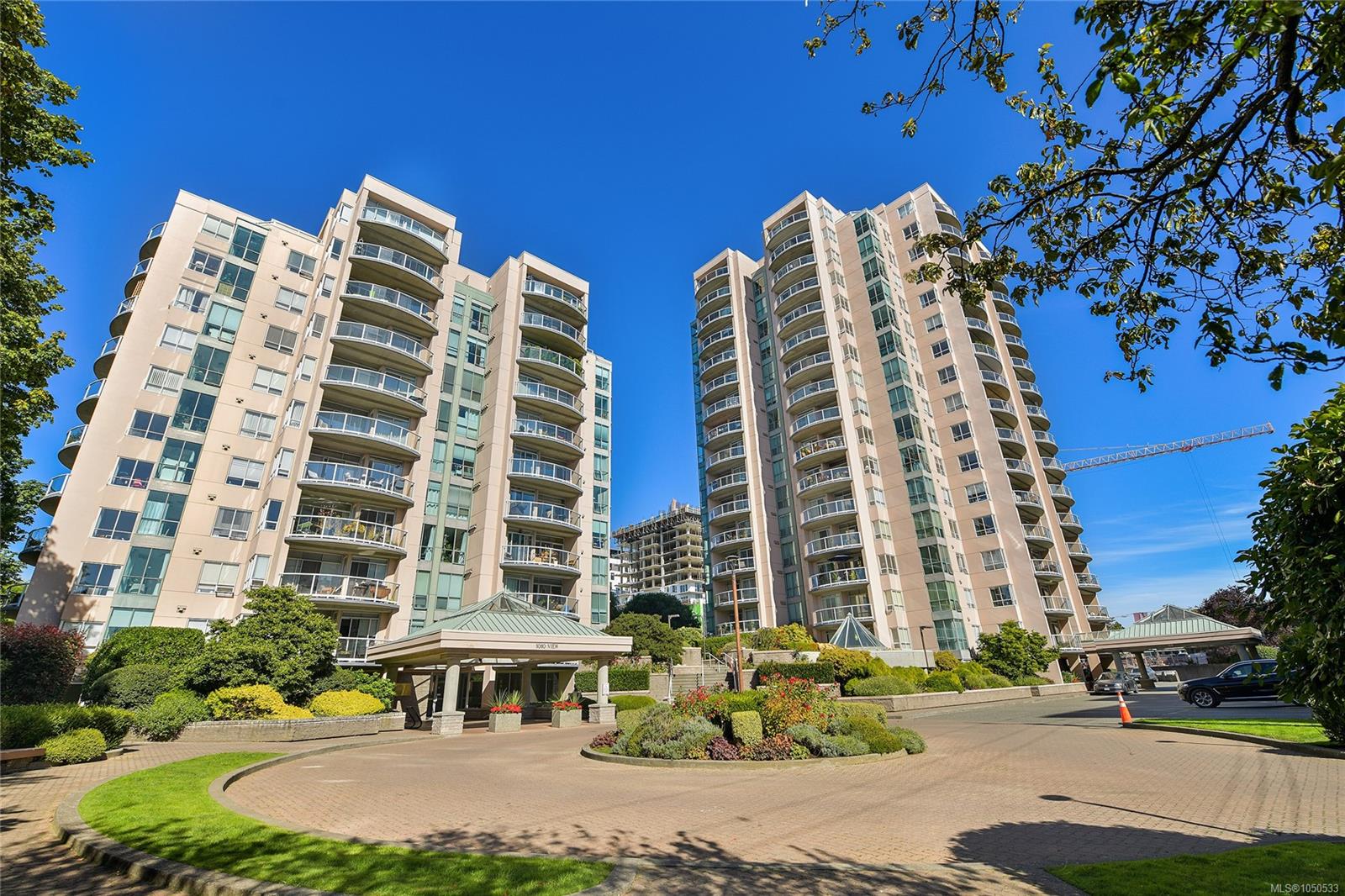 Unit 801, 1020 View St, Victoria