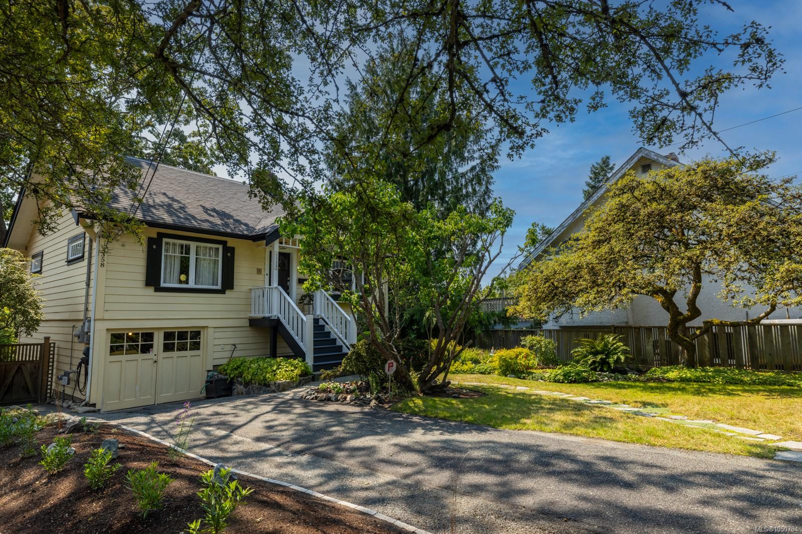 3358 Cook St, Saanich