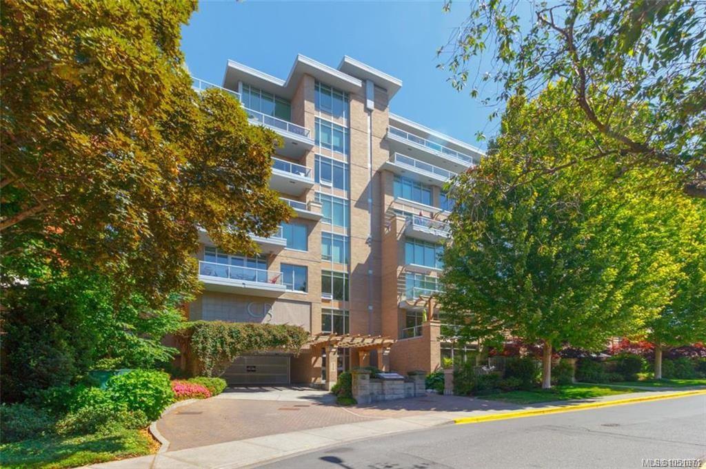 Unit 311, 828 Rupert Terr, Victoria
