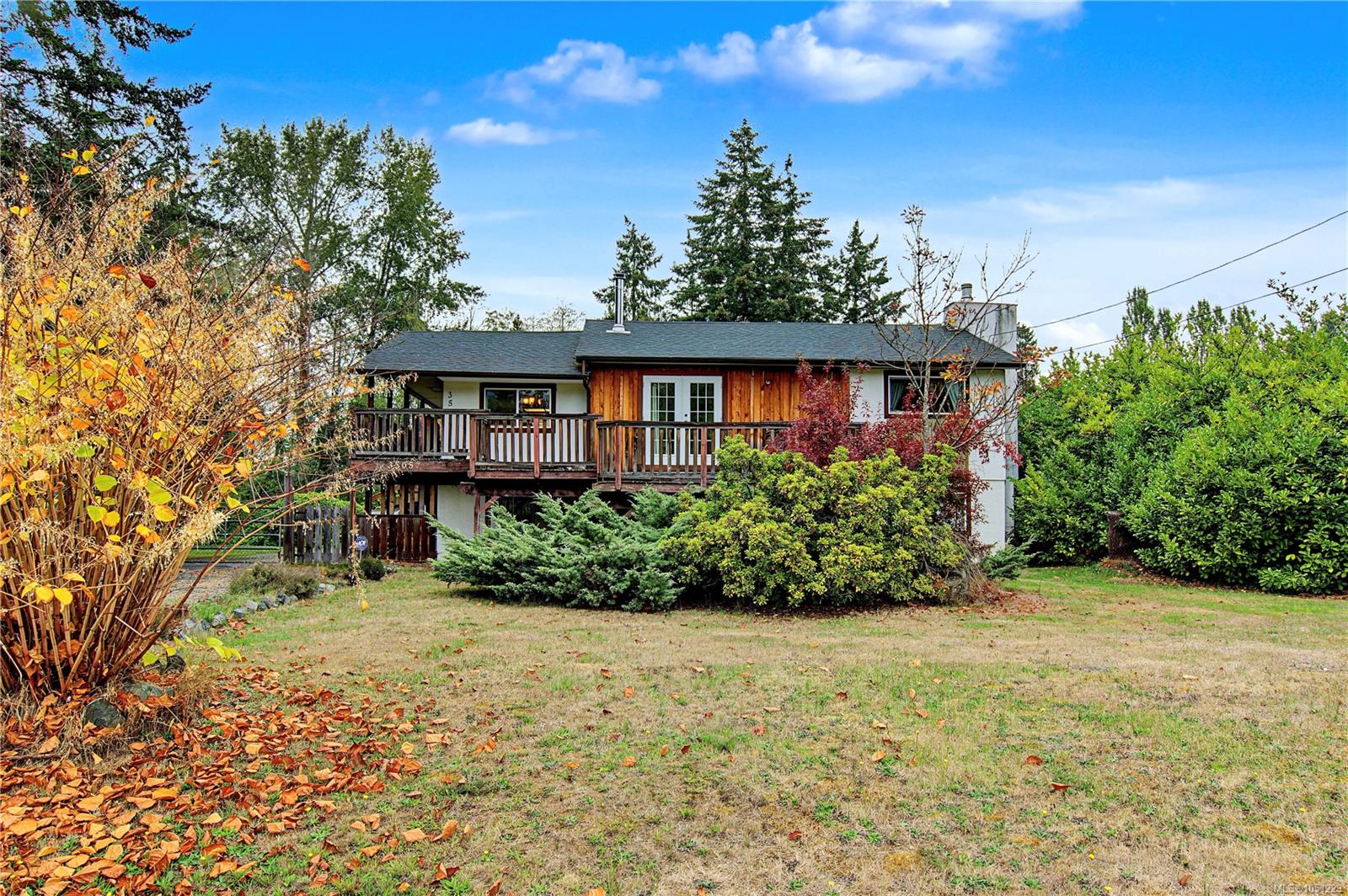 3505 Harris Cres, Qualicum Beach