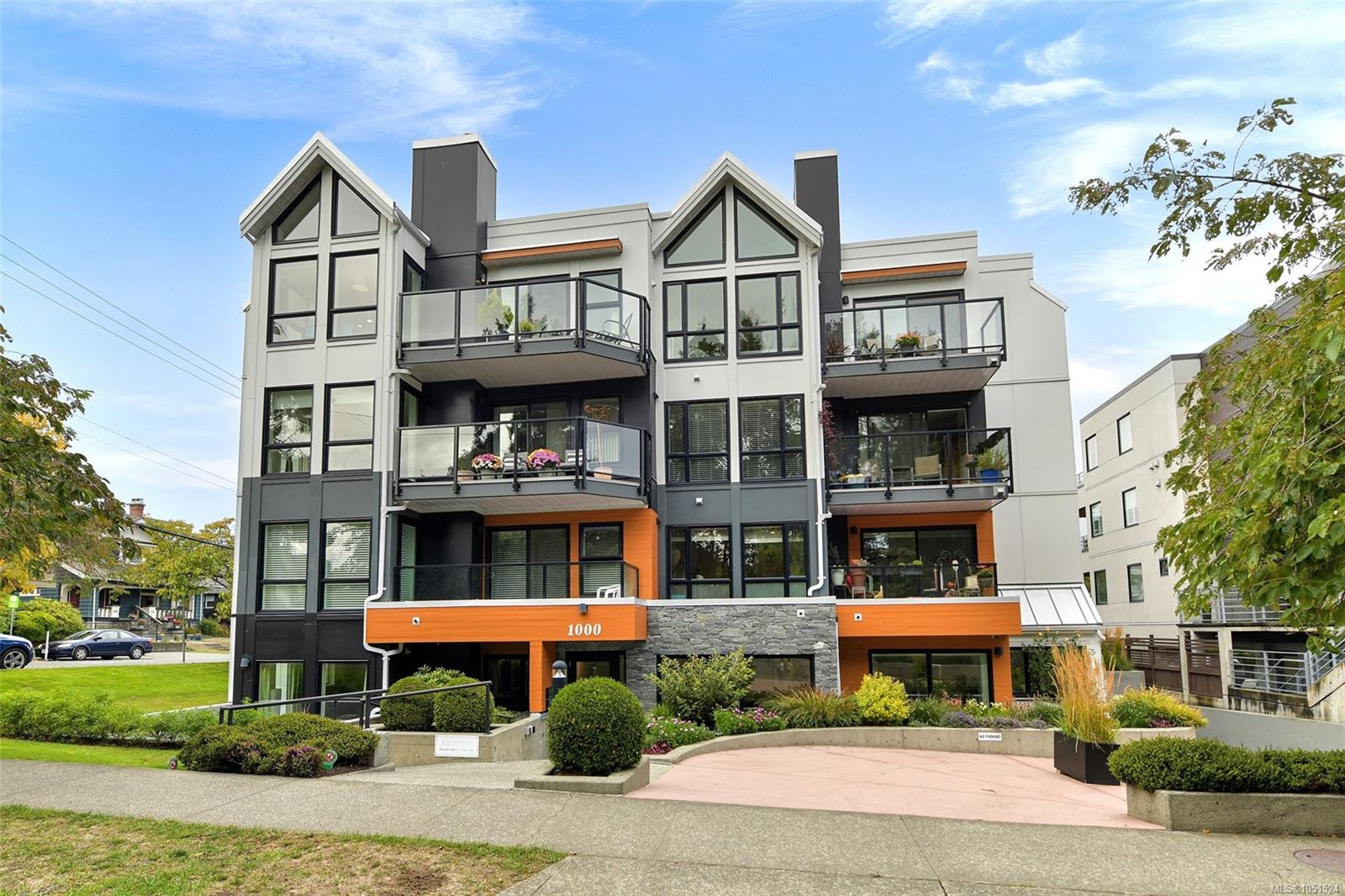 Unit 401, 1000 Park Blvd, Victoria