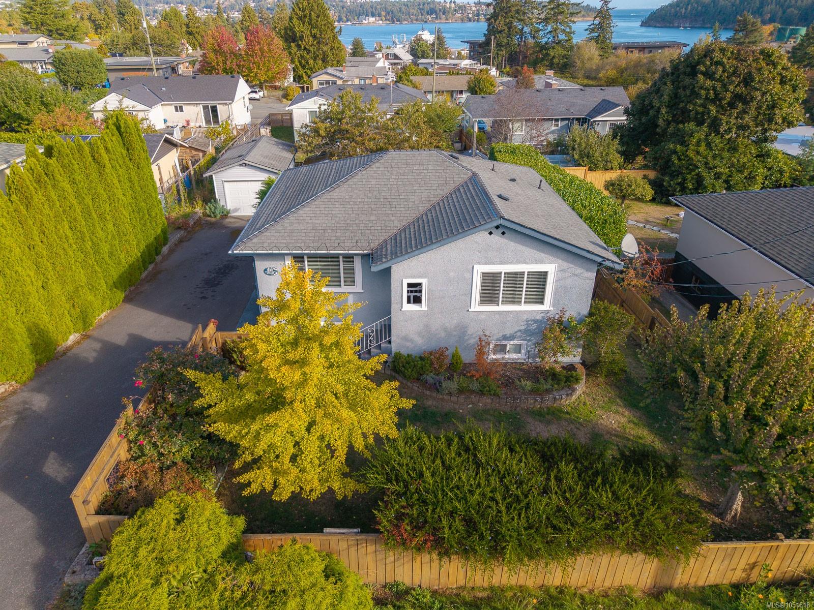 630 Chestnut St, Nanaimo