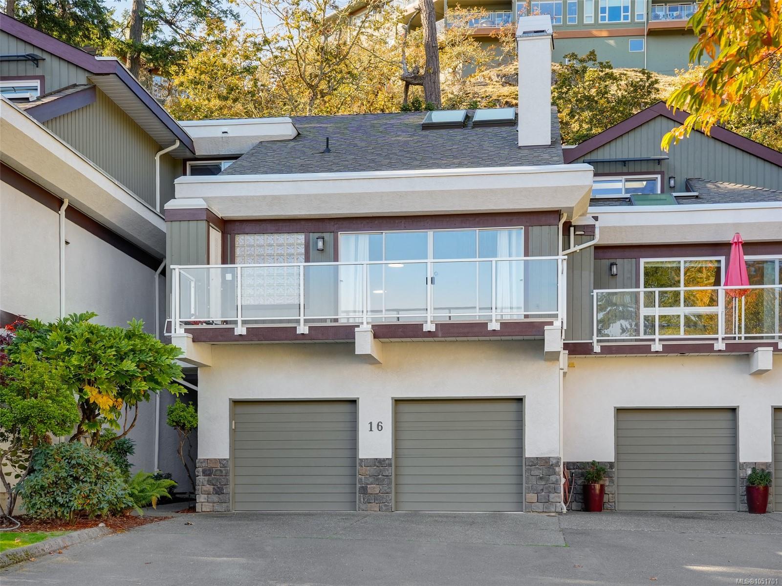 Unit 16, 1063 Valewood Trail, Saanich