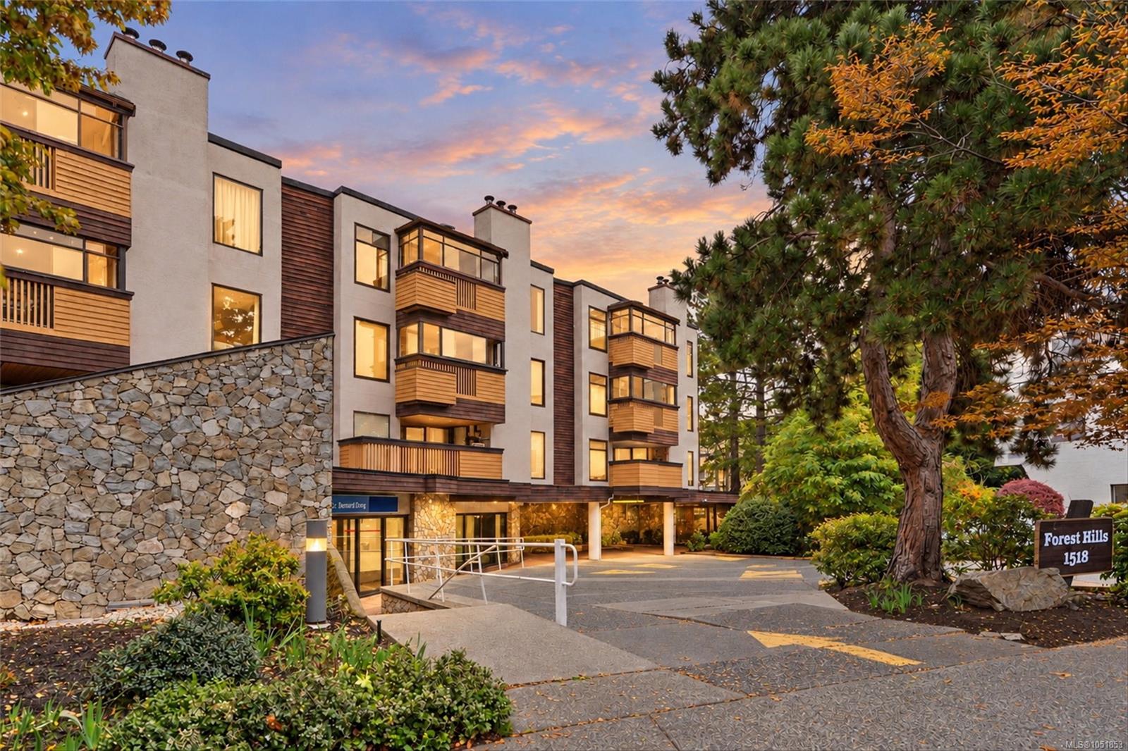 Unit 306, 1518 Pandora Ave, Victoria