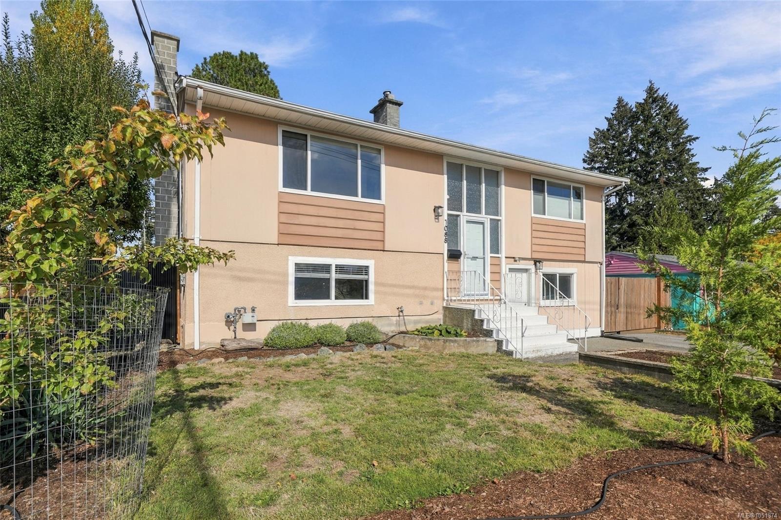 1088 Nelson St, Nanaimo
