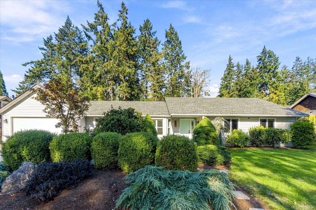 781 Sanderson Rd, Parksville