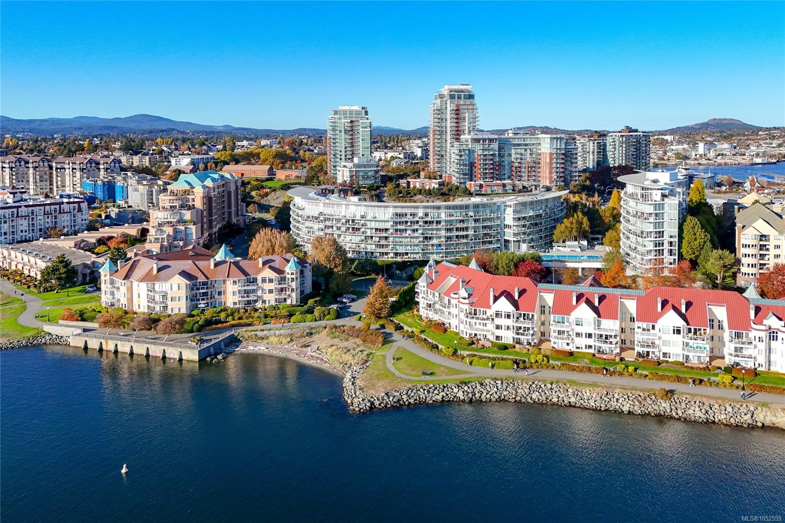 Unit 104, 68 Songhees Rd, Victoria